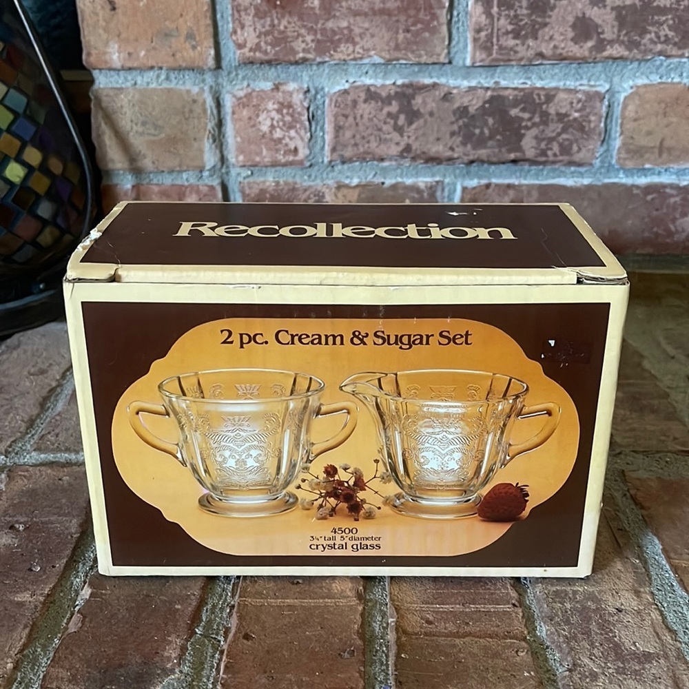 NIB Vtg Indiana Glass Recollection Cream & Sugar Set